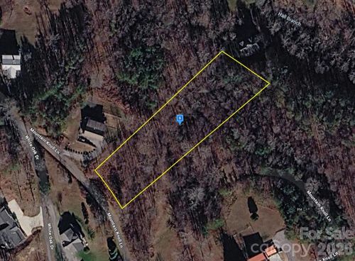 41 Knoll Lane, Warne, NC, 28909 | Card Image