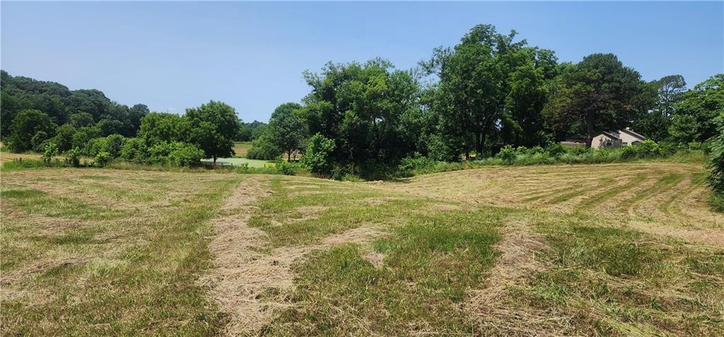 Land in Elm Springs 3