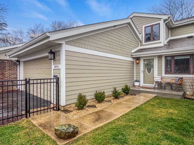 2091 Willow Run, Townhouse with 3 bedrooms, 3 bathrooms and 2 parking in Wheaton IL | Image 30