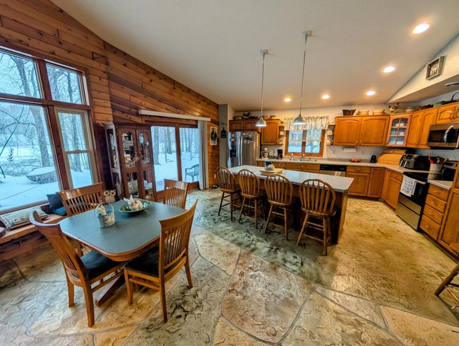 N9702 Musser Creek Ct, House other with 3 bedrooms, 2 bathrooms and null parking in Phillips WI | Image 5