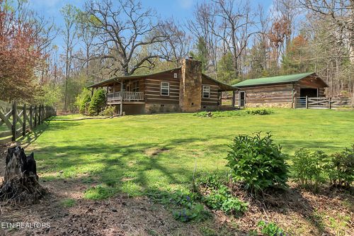 128 Williams Ln, Crab Orchard, TN, 37723-1767 | Card Image