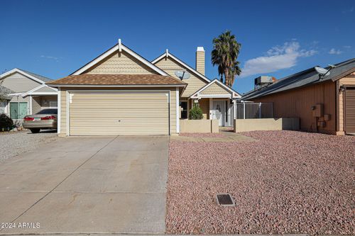 6426 W Saguaro Drive, Glendale, AZ, 85304 | Card Image