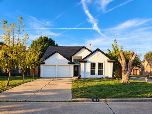 803 Ashmount Ln, Arlington, TX, 76017-6474 | Card Image