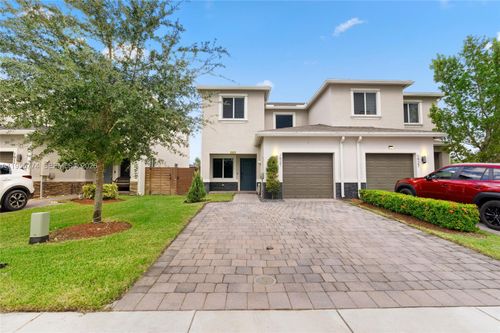 1921 Se 8th Pl, Homestead, FL, 33034 | Card Image