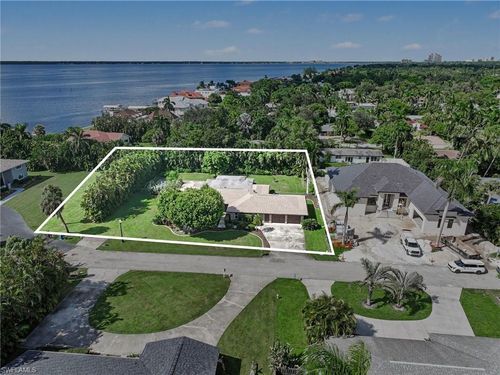1309 Jambalana Ln, Fort Myers, FL, 33901-8807 | Card Image