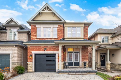 2347 Quetico Cres, Oakville, ON, L6M0R5 | Card Image