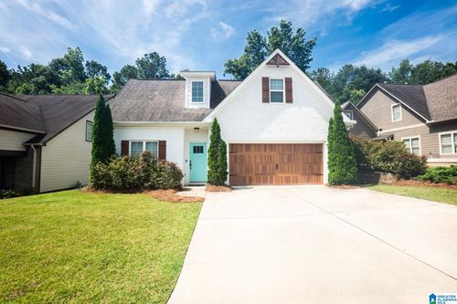 896 Valley Cir, LEEDS, AL, 35094-2408 | Card Image