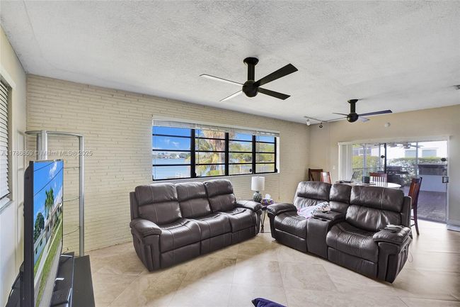 1825 Ne 187 Th St, House other with 4 bedrooms, 2 bathrooms and null parking in North Miami Beach FL | Image 12