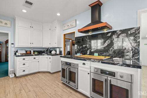 28106 Highway 119, Taft, CA, 93268 | Card Image