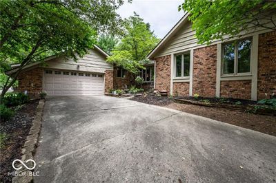 8535 Hunting Trail, House other with 3 bedrooms, 2 bathrooms and null parking in Indianapolis IN | Image 2