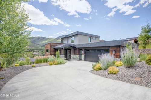 935 Saddle View Way, Park City, UT, 84060-7620 | Card Image