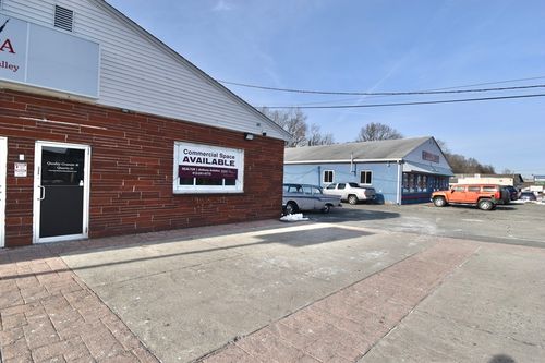 1-front-173 Shaker Rd, East Longmeadow, MA, 01028-7000 | Card Image