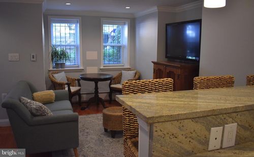 b-22 N St Nw, WASHINGTON, DC, 20001-1255 | Card Image