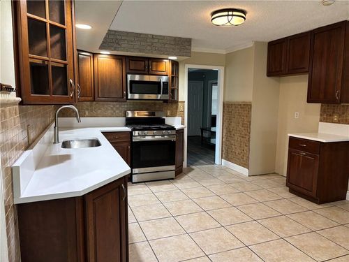 82 Kilgore Pl, Kenner, LA, 70065-4014 | Card Image