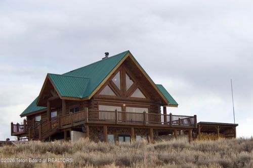 92 E Fontenelle Dr, Daniel, WY, 83115-8825 | Card Image