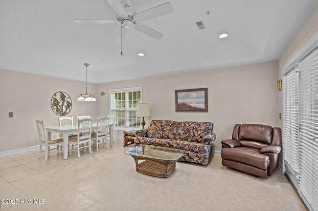 701 - 908 Resort Cir, Condo with 3 bedrooms, 2 bathrooms and 2 parking in Sunset Beach NC | Image 10