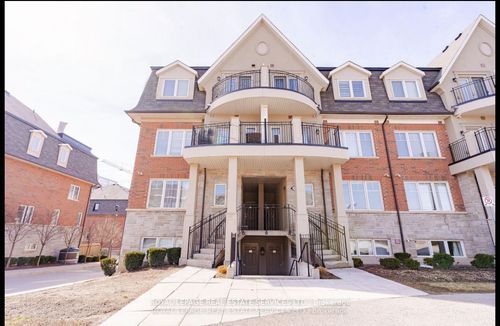 18-2420 Baronwood Dr, Oakville, ON, L6M0X6 | Card Image