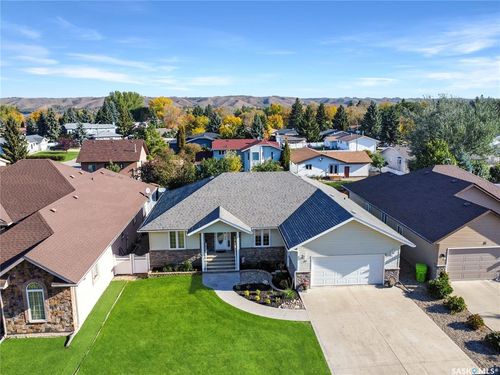 33 Qu'Appelle Crescent, Fort Qu'appelle, SK, S0G1S0 | Card Image