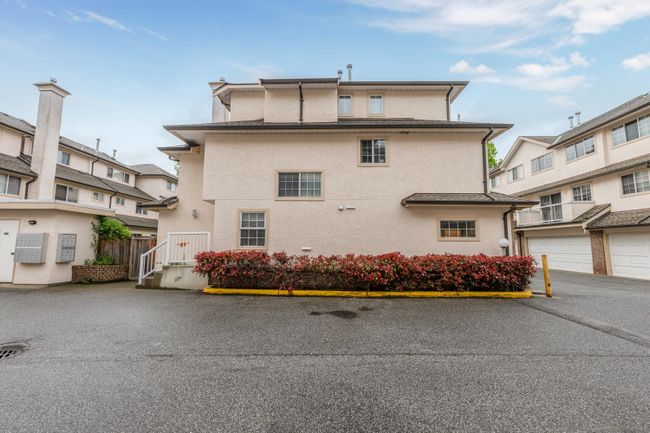 10 - 8700 Bennett Road, Townhouse with 3 bedrooms, 2 bathrooms and 2 parking in Richmond BC | Image 4