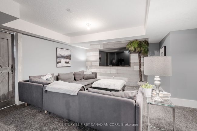 60 - 3320 Meadowgate Blvd, Condo with 3 bedrooms, 2 bathrooms and 1 parking in London ON | Image 23