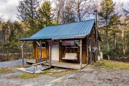 664 Spencer Hollow Rd, Springfield, VT, 05156 | Card Image