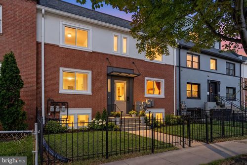 1216 Raum St Ne, WASHINGTON, DC, 20002-2462 | Card Image