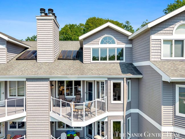 UNIT-21 - 810 S Harbor Dr, Condo with 3 bedrooms, 3 bathrooms and null parking in Grand Haven MI | Image 58