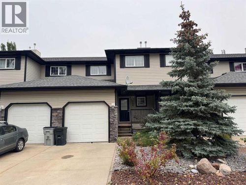 1600 Main St S, Slave Lake, AB, T0G | Card Image