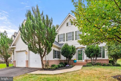44021 Riverpoint Dr, LEESBURG, VA, 20176-8204 | Card Image