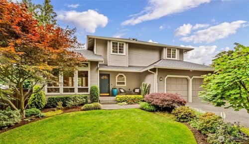 22904 84th Avenue W, Edmonds, WA, 98026 | Card Image
