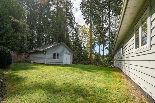 1154 Flume Road, House other with 3 bedrooms, 2 bathrooms and 8 parking in Roberts Creek BC | Image 33