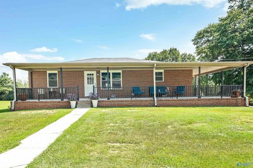 714 Waddell Rd Sw, Hartselle, AL, 35640-3872 | Card Image