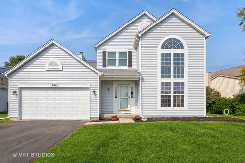 1905 Chestnut Grove Dr, Plainfield, IL, 60586-6272 | Card Image
