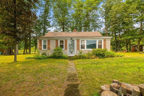 690 River St, Palmer, MA, 01069-9626 | Card Image