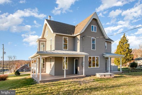 15 Carroll St, WELLSVILLE, PA, 17365-9768 | Card Image