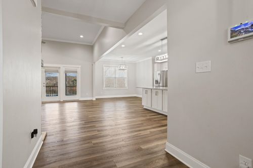 111 Michelle Dr, Chesnee, SC, 29323-8522 | Card Image