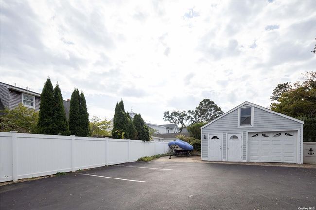 B - 103 Sterling St, Home with 2 bedrooms, 2 bathrooms and 1 parking in Greenport NY | Image 14