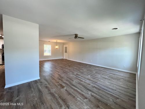 1093 Harbor Dr, Calabash, NC, 28467-2302 | Card Image