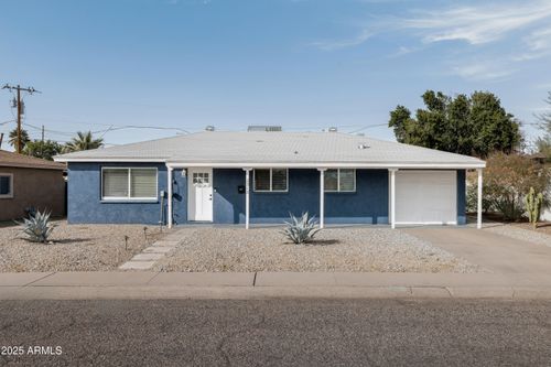 2318 W Pinchot Ave, Phoenix, AZ, 85015-5636 | Card Image