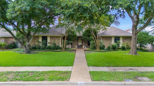 1307 Rusk Dr, Richardson, TX, 75081-4534 | Card Image