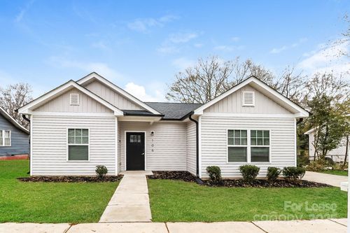 106 S Elm St, Gastonia, NC, 28052-5337 | Card Image