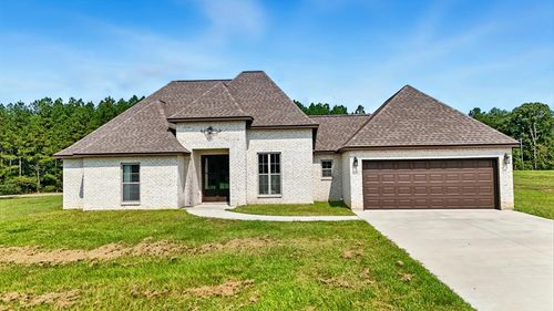 9 Whispering Ln, Poplarville, MS, 39470-2100 | Card Image