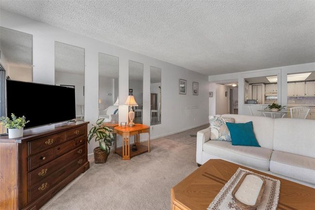 APT-403 - 851 Bayway Blvd, Condo with 2 bedrooms, 2 bathrooms and null parking in CLEARWATER BEACH FL | Image 45