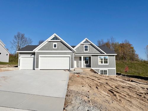 5925 Valley Point Dr Se, Caledonia, MI, 49316-5801 | Card Image