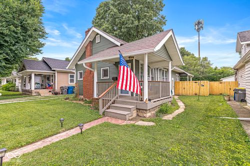 4805 Winthrop Ave, Indianapolis, IN, 46205-2011 | Card Image