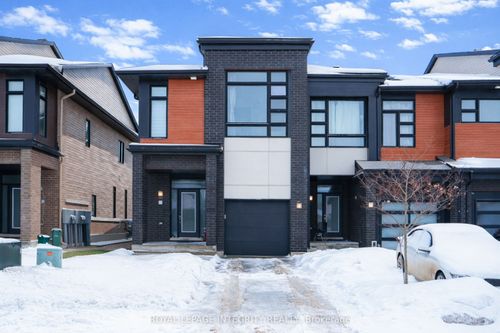 1078 Lunar Glow Cres, Manotick, ON, K4M0J8 | Card Image