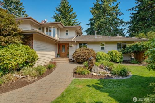 1340 Coral Drive, Fircrest, WA, 98466 | Card Image