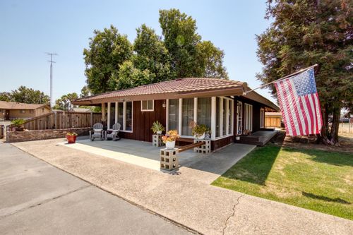 1415 Oklahoma Avenue, Escalon, CA, 95320 | Card Image
