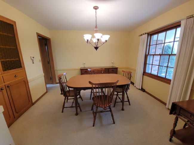 302 Riverview Ct, House other with 3 bedrooms, 3 bathrooms and null parking in Portage WI | Image 8