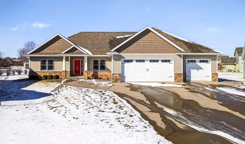 4850 W Scotch Pine Court, GRAND CHUTE, WI, 54913 | Card Image